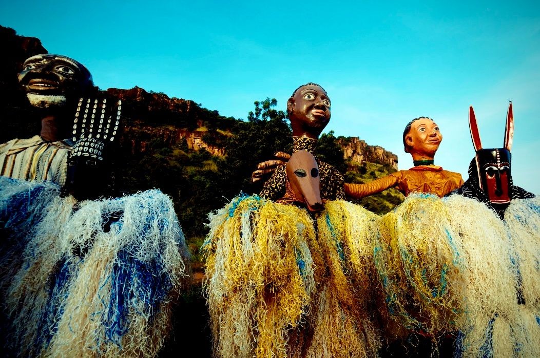 Expositions et Installations Visuelles